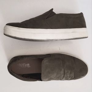 Olive Slip-on